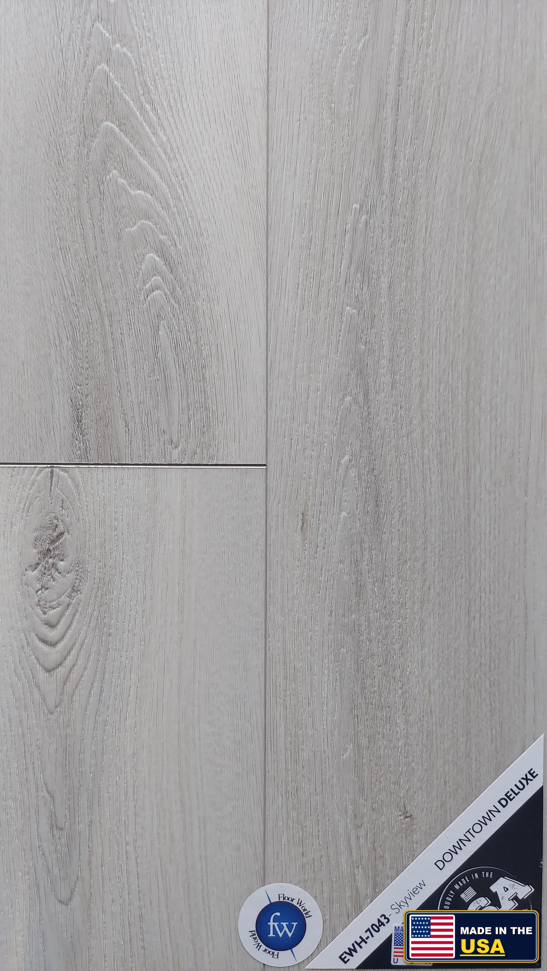 Skyview · LVP / SPC · Chesapeake · FirmFit Downtown · flooring sample photo · Floor World Ephrata PA
