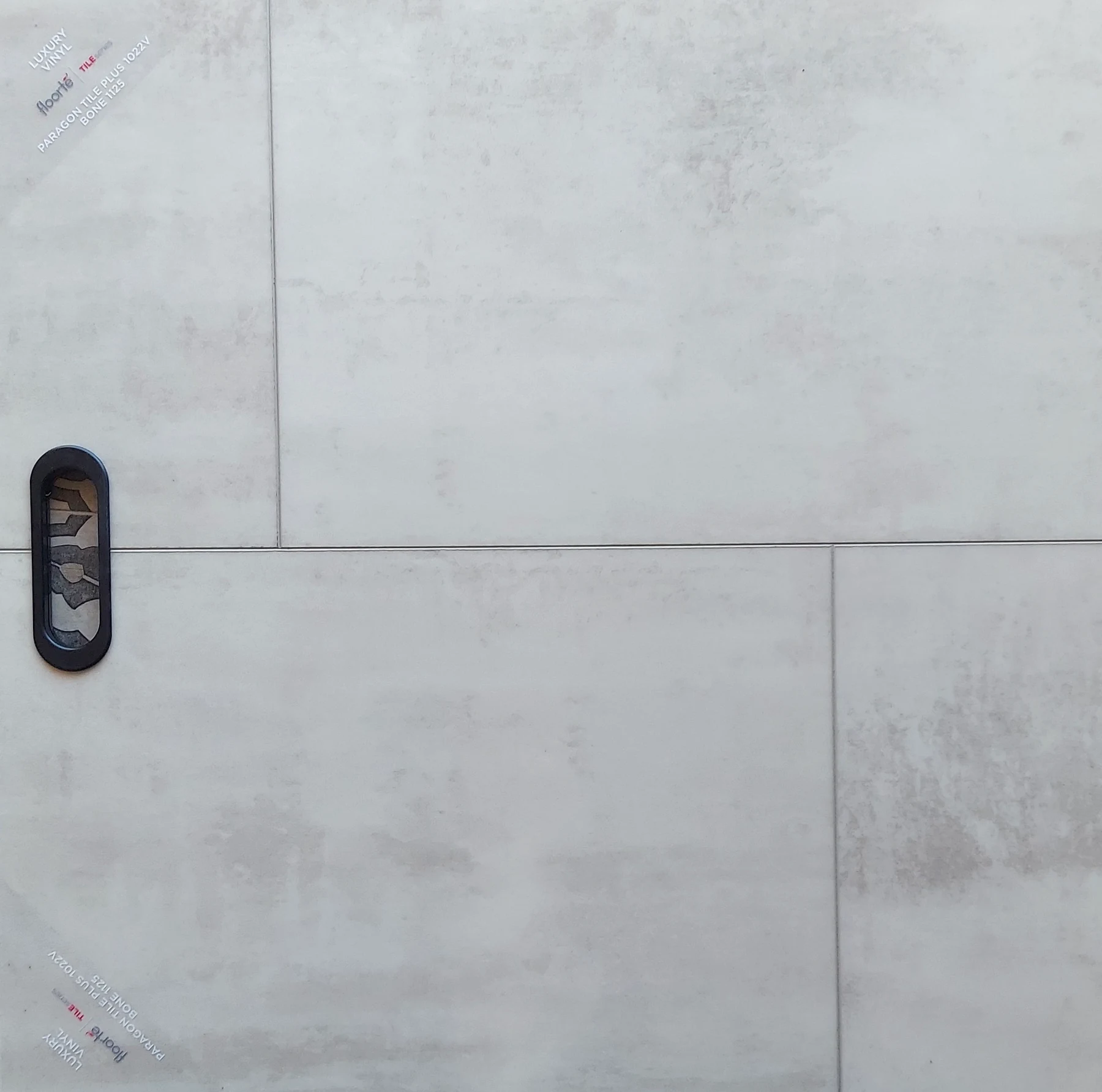 Bone Paragon Tile Plus · Luxury Vinyl Plank/Tile · Shaw · Paragon Tile Plus · flooring sample photo · Floor World Ephrata PA